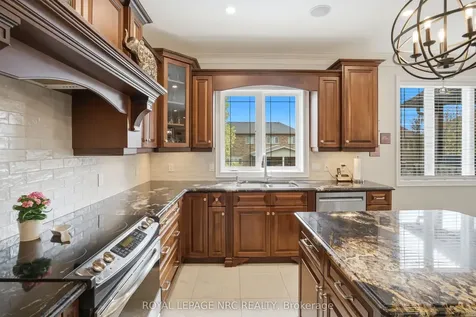 4073 Highland Park Drive Lincoln ON L0R 1B7