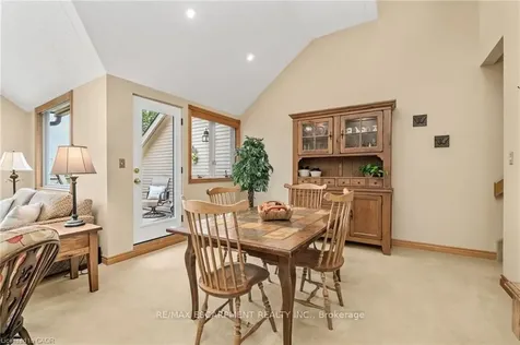 131 Grandview Hilltop Drive Huntsville ON P1H 2J5