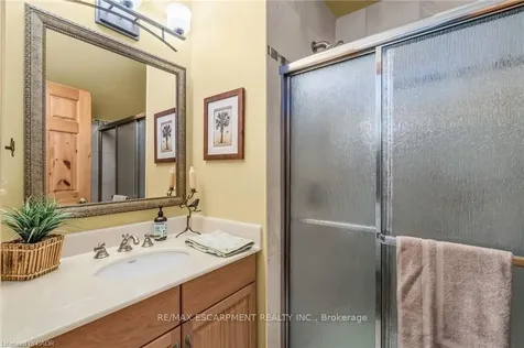 131 Grandview Hilltop Drive Huntsville ON P1H 2J5