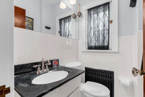 143 Linwood Avenue Port Colborne ON L3K 5K1