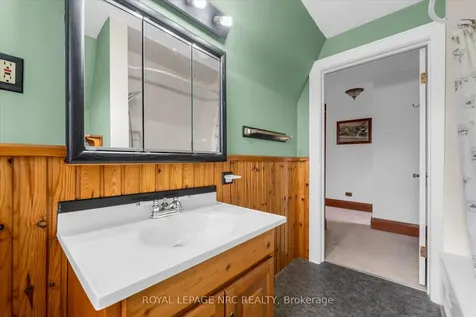 143 Linwood Avenue Port Colborne ON L3K 5K1