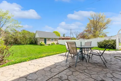 143 Linwood Avenue Port Colborne ON L3K 5K1