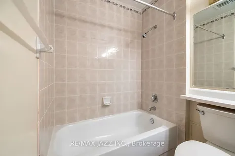 4 Heritage Way Kawartha Lakes ON K9V 5Z2