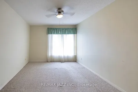 4 Heritage Way Kawartha Lakes ON K9V 5Z2