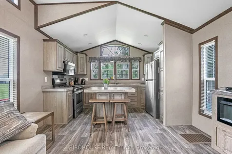 657 Thunderbridge Road Kawartha Lakes ON K9V 4R1
