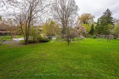 143 Bridgeport Road E Waterloo ON N2J 2K3