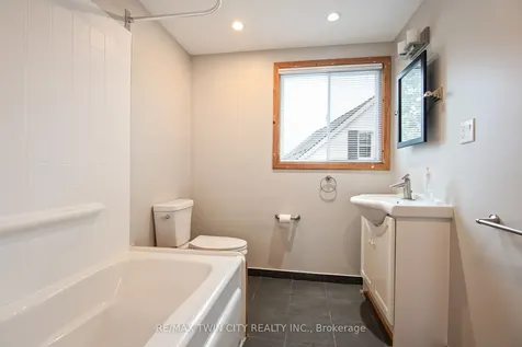 143 Bridgeport Road E Waterloo ON N2J 2K3