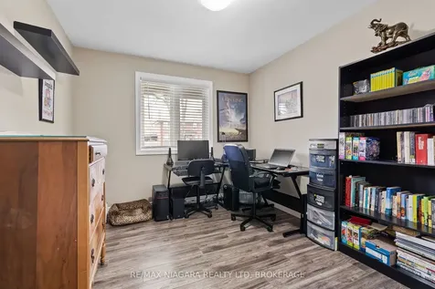 228 Lincoln Street Welland ON L3B 4M9