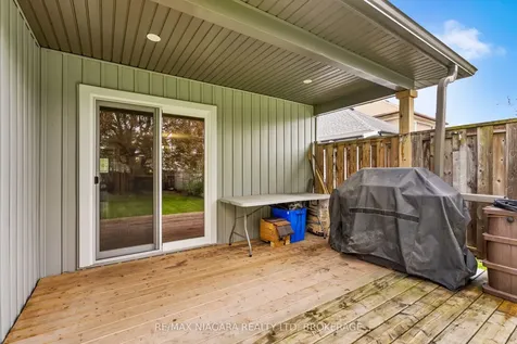 228 Lincoln Street Welland ON L3B 4M9