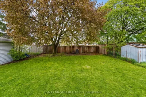 228 Lincoln Street Welland ON L3B 4M9