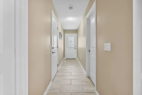 228 Lincoln Street Welland ON L3B 4M9