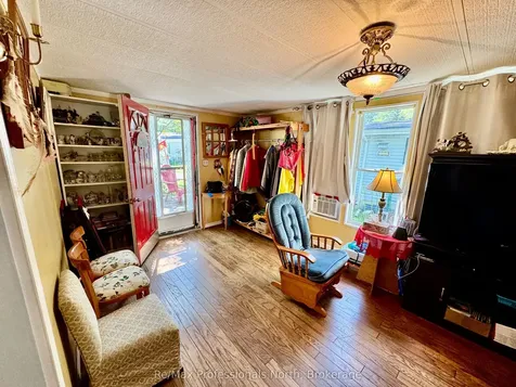 1007 Racoon Road Gravenhurst ON P1P 0C3