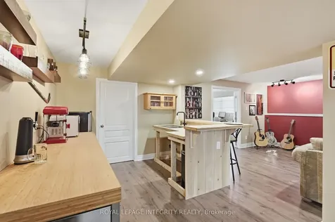 281 William Hay Drive Beckwith ON K7C 0C4