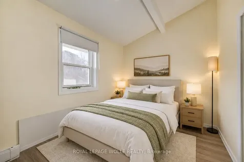 284 Westcourt Place Waterloo ON N2L 2R7