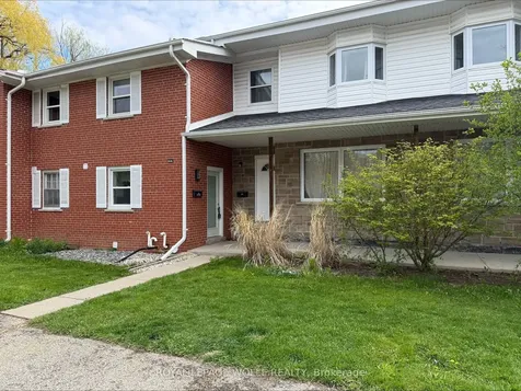 284 Westcourt Place Waterloo ON N2L 2R7