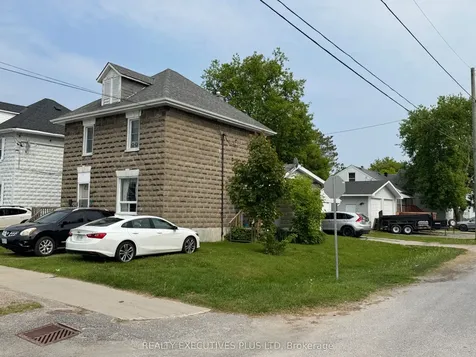 907 Fraser Street North Bay ON P1B 3X7