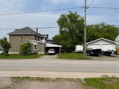 907 Fraser Street North Bay ON P1B 3X7