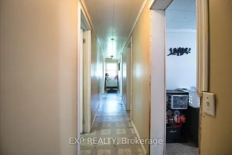 252 Queen Street Chatham-kent ON N0P 1T0