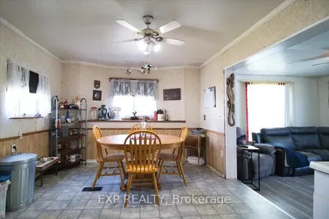 252 Queen Street Chatham-kent ON N0P 1T0