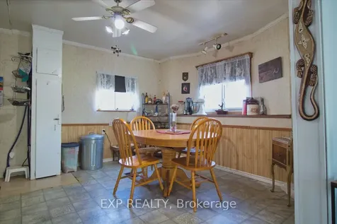 252 Queen Street Chatham-kent ON N0P 1T0