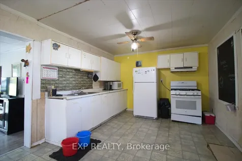 252 Queen Street Chatham-kent ON N0P 1T0