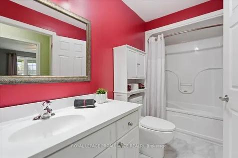 2425 Wallbridge Loyalist Road Quinte West ON K0K 2B0