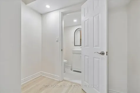 1460 Garth Street Hamilton ON L9B 1R6