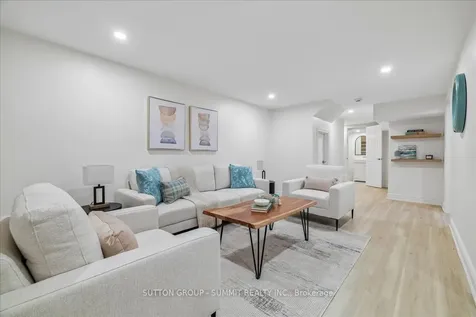 1460 Garth Street Hamilton ON L9B 1R6