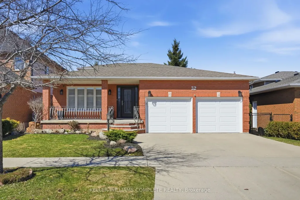 32 Highbury Drive Hamilton ON L8J 2T4