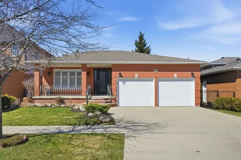 32 Highbury Drive Hamilton ON L8J 2T4