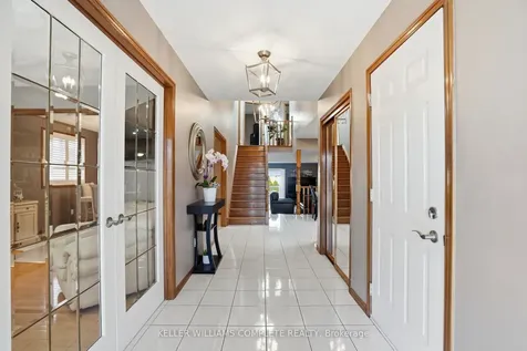 32 Highbury Drive Hamilton ON L8J 2T4