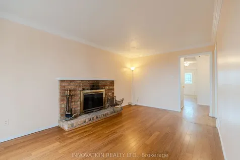 152 Mccurdy Drive E Kanata ON K2L 2Z6