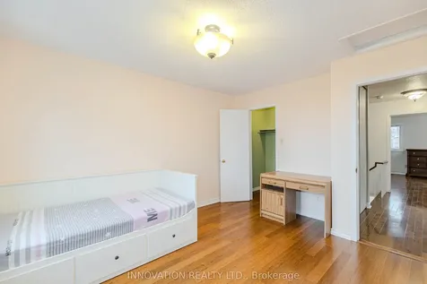 152 Mccurdy Drive E Kanata ON K2L 2Z6