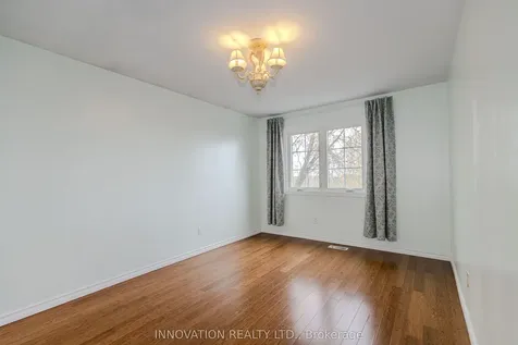 152 Mccurdy Drive E Kanata ON K2L 2Z6