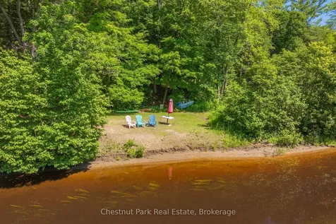 66 Bridgeview Lane Huntsville ON P1H 2N5