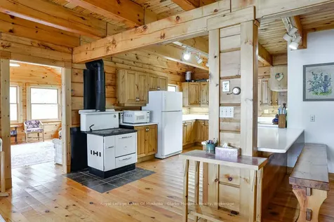 748 Whites Falls Road Georgian Bay ON L0K 1S0