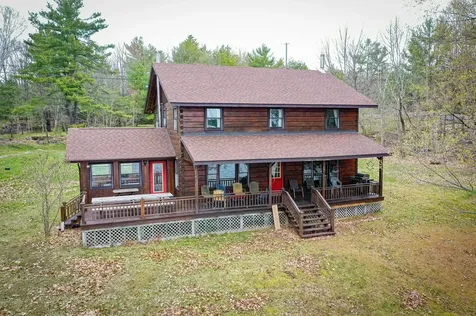 748 Whites Falls Road Georgian Bay ON L0K 1S0