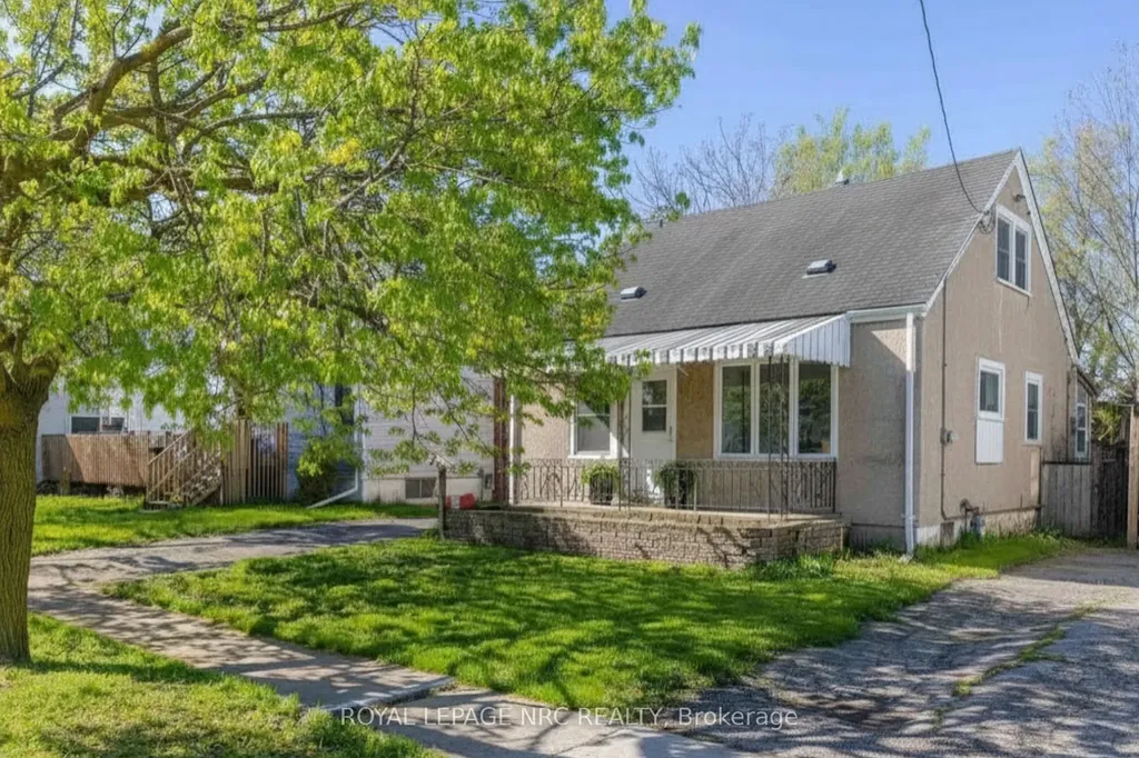 41 Plymouth Avenue St. Catharines ON L2R 2X8