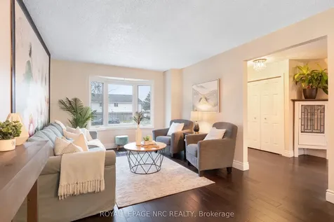 51 Briarsdale Crescent Welland ON L3C 6S7