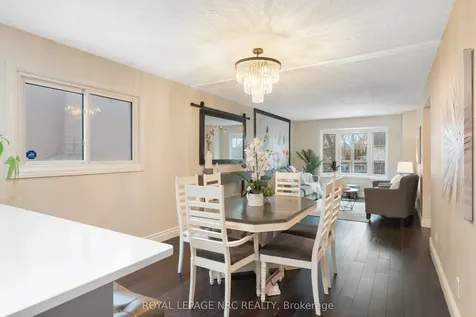 51 Briarsdale Crescent Welland ON L3C 6S7