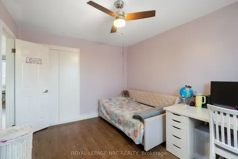 51 Briarsdale Crescent Welland ON L3C 6S7