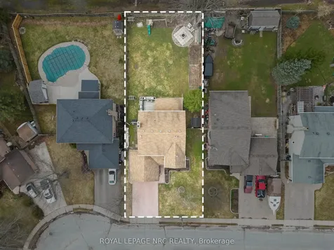51 Briarsdale Crescent Welland ON L3C 6S7