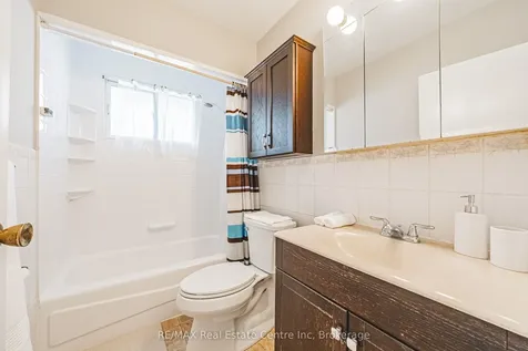 306 Victoria Road N Guelph ON N1E 5J4