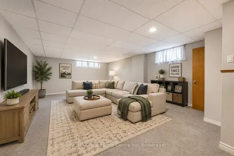 306 Victoria Road N Guelph ON N1E 5J4