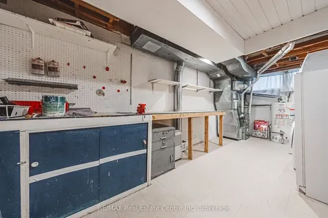 306 Victoria Road N Guelph ON N1E 5J4