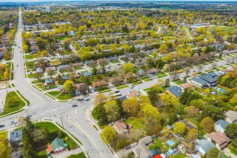 306 Victoria Road N Guelph ON N1E 5J4