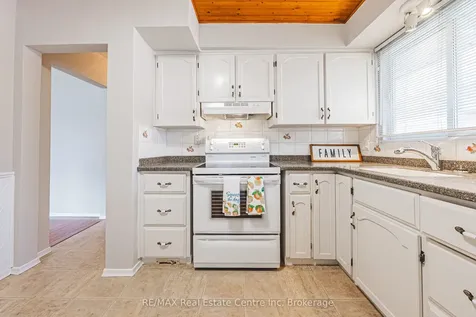 306 Victoria Road N Guelph ON N1E 5J4