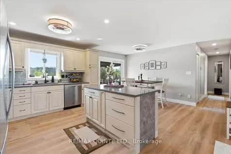 29 Stonegate Crescent Quinte West ON K0K 2C0
