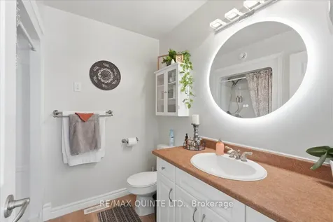 29 Stonegate Crescent Quinte West ON K0K 2C0