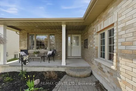 29 Stonegate Crescent Quinte West ON K0K 2C0